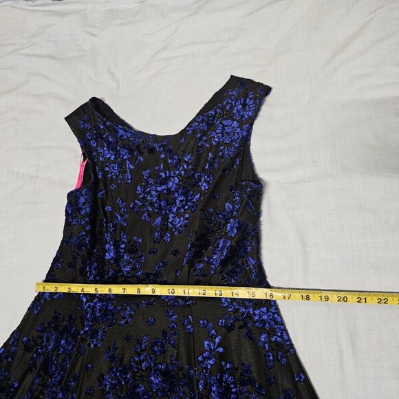 Betsey Johnson Burnout Fit & Flare Dress Women Size 10 Black Blue - Picture 13 of 16
